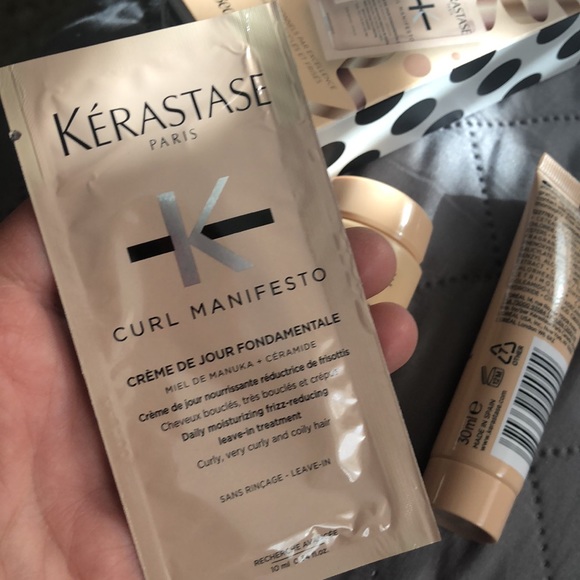 Kerastase set from Sephora - Picture 4 of 5